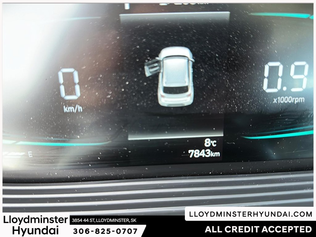 2025 Hyundai Venue Ultimate in Lloydminster, Saskatchewan - 15 - w1024h768px