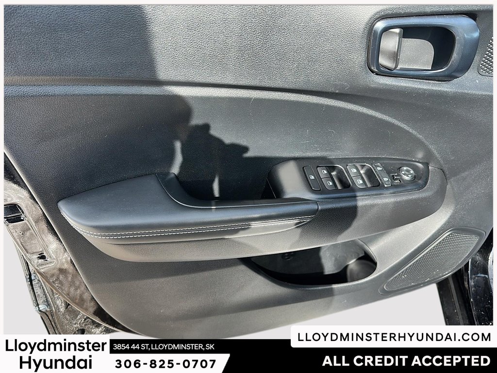 2025 Hyundai Venue Ultimate in Lloydminster, Saskatchewan - 13 - w1024h768px