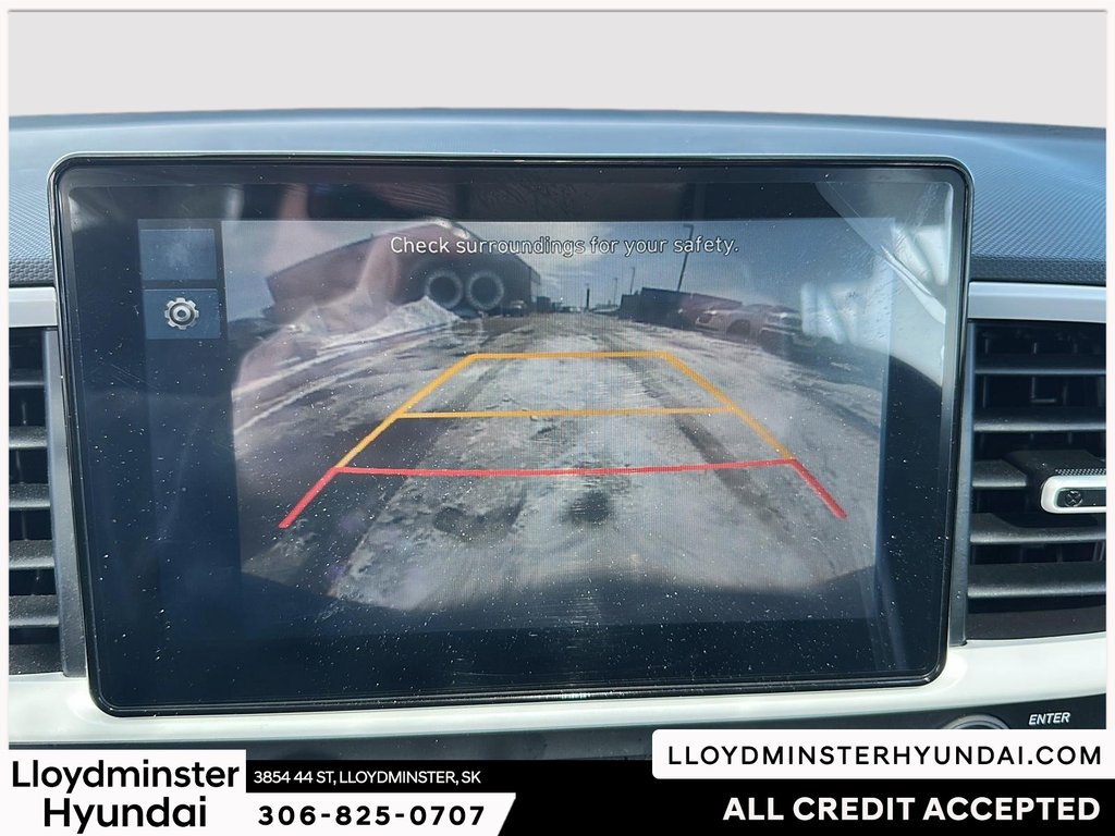2025 Hyundai Venue Ultimate in Lloydminster, Saskatchewan - 19 - w1024h768px