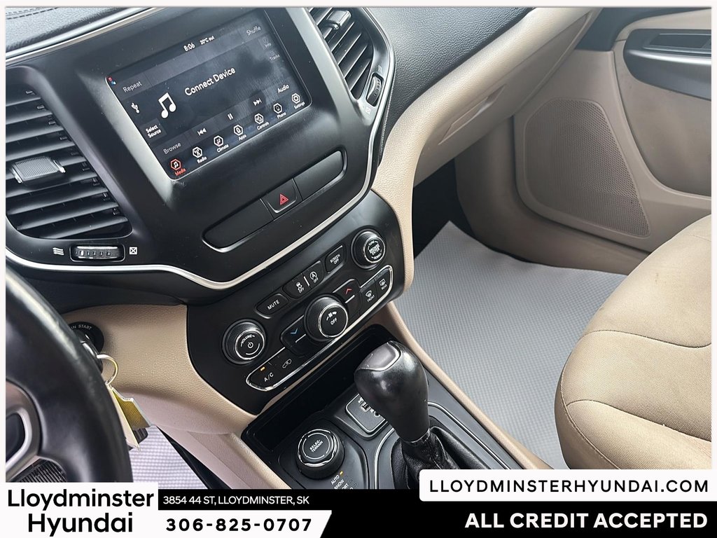 2019 Jeep Cherokee North in Lloydminster, Saskatchewan - 19 - w1024h768px