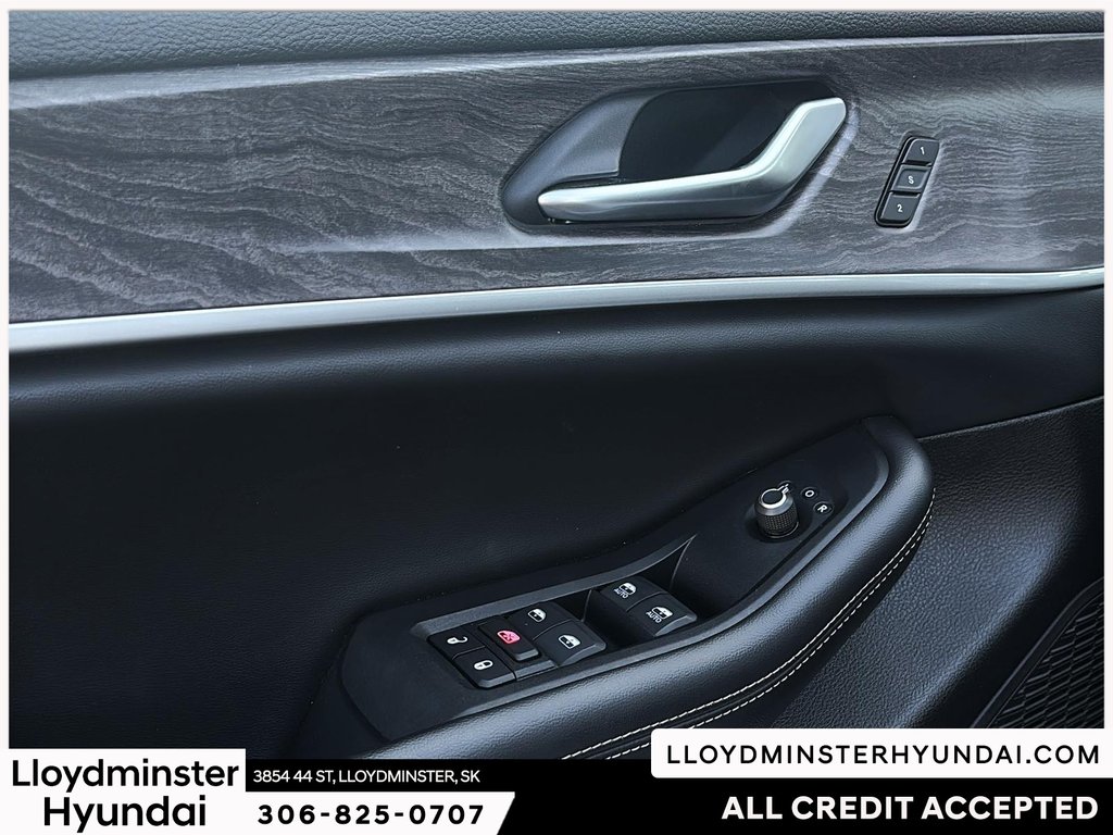2024 Jeep Grand Cherokee L Limited in Lloydminster, Saskatchewan - 17 - w1024h768px