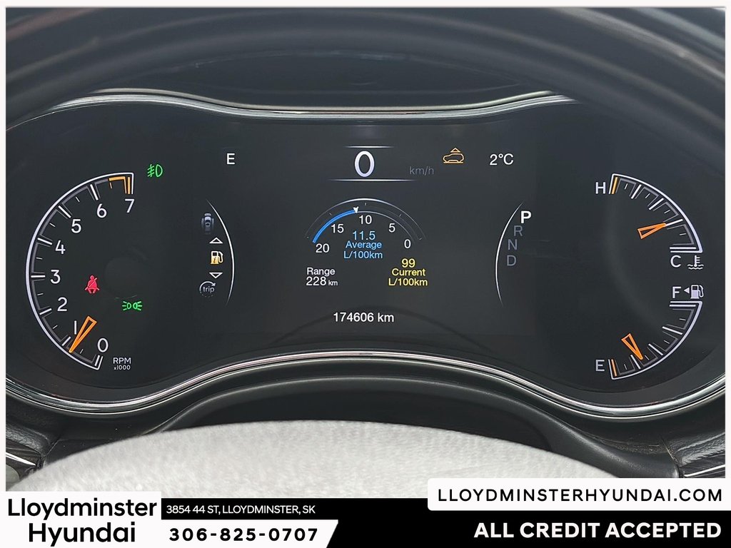2018 Jeep Grand Cherokee Overland in Lloydminster, Saskatchewan - 22 - w1024h768px
