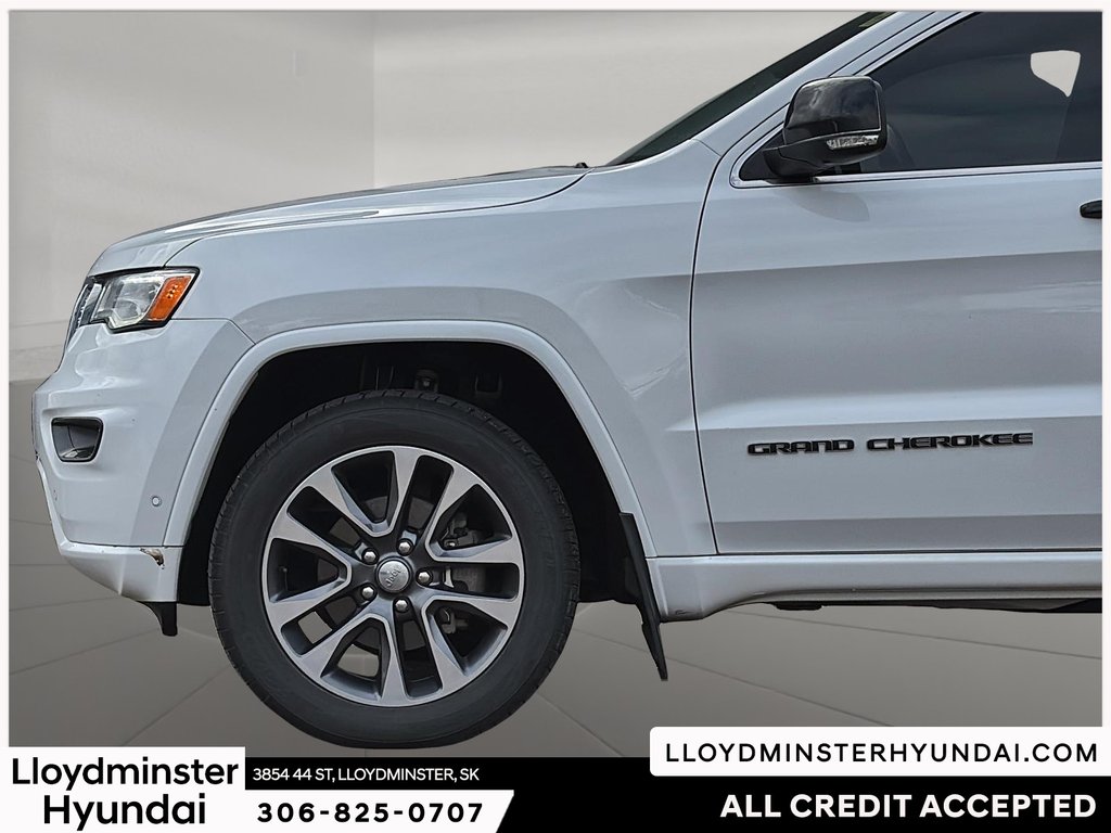 2018 Jeep Grand Cherokee Overland in Lloydminster, Saskatchewan - 11 - w1024h768px