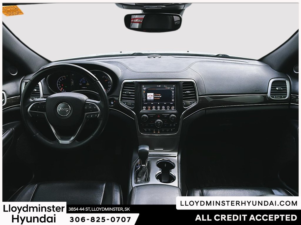 2018 Jeep Grand Cherokee Overland in Lloydminster, Saskatchewan - 16 - w1024h768px