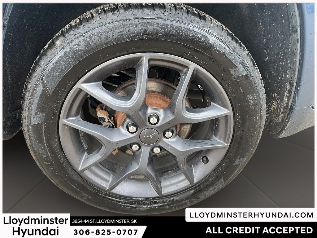 2019 Jeep Grand Cherokee Limited X in Lloydminster, Saskatchewan - 10 - w1024h768px