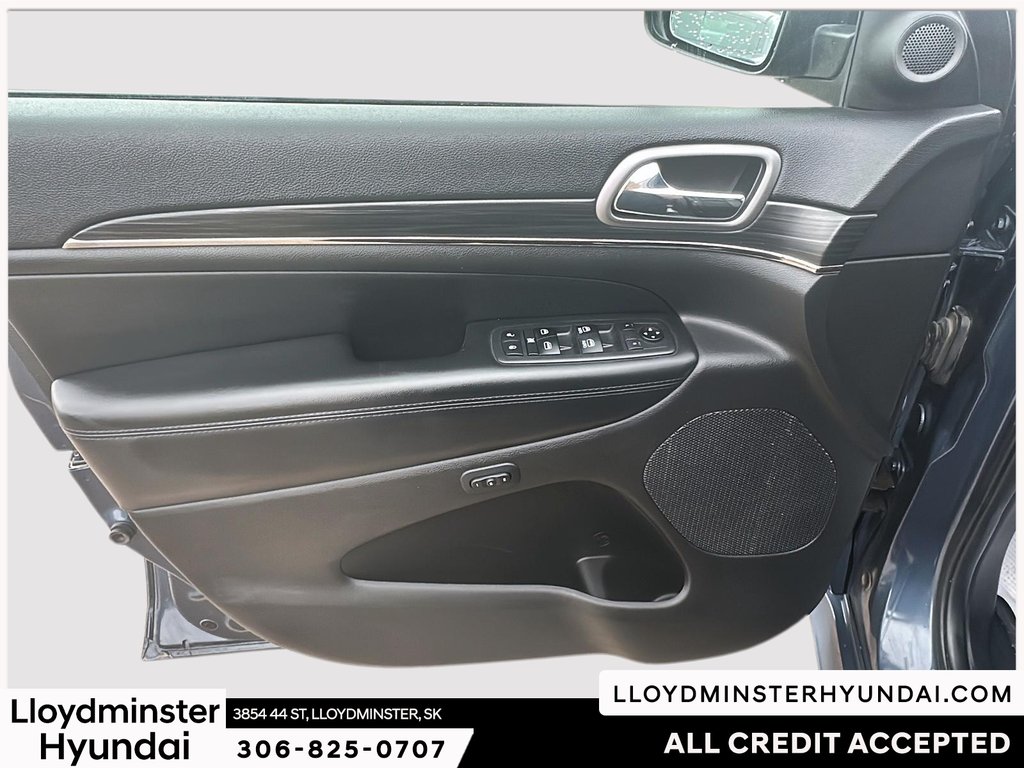 2019 Jeep Grand Cherokee Limited X in Lloydminster, Saskatchewan - 13 - w1024h768px