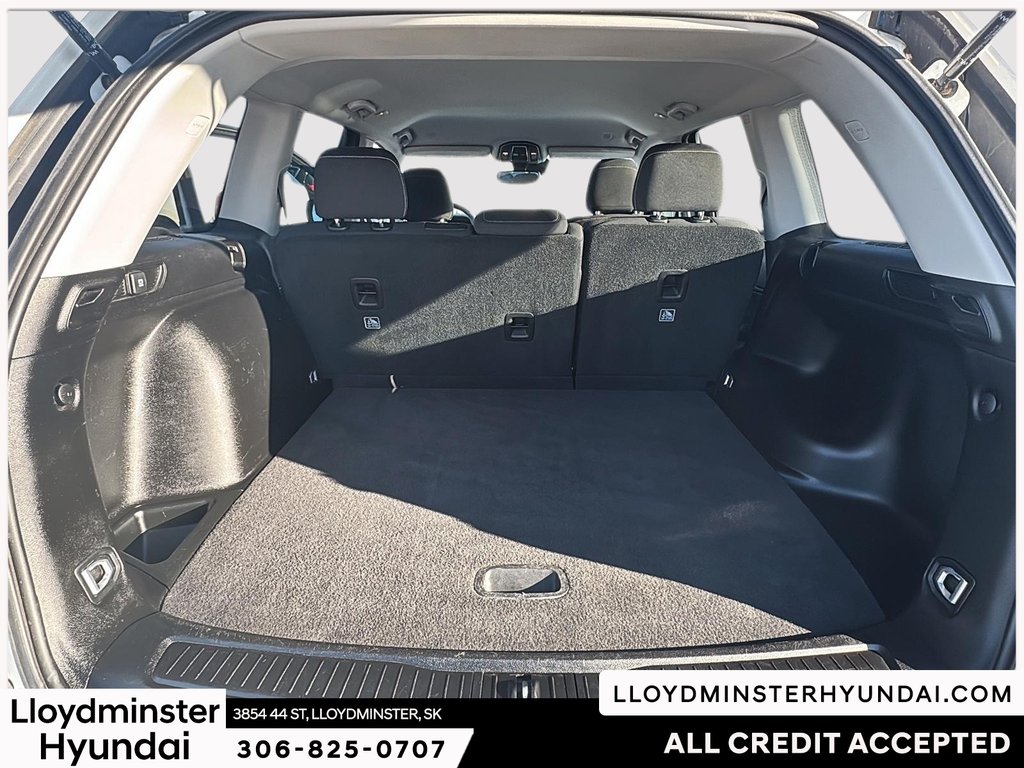 2023 Jeep Grand Cherokee Laredo in Lloydminster, Saskatchewan - 9 - w1024h768px