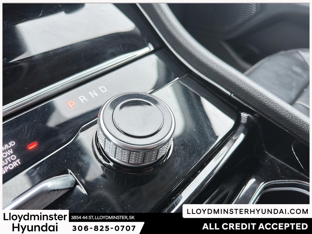 2023 Jeep Grand Cherokee Limited in Lloydminster, Saskatchewan - 17 - w1024h768px