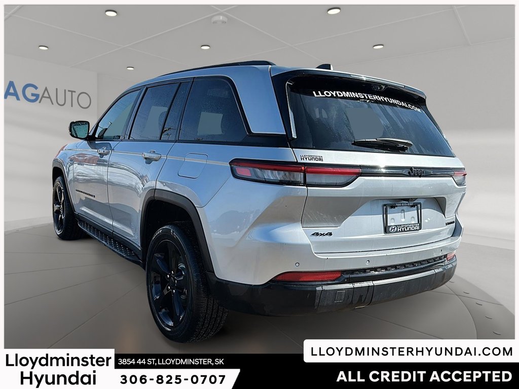 2024 Jeep Grand Cherokee Limited in Lloydminster, Saskatchewan - 7 - w1024h768px