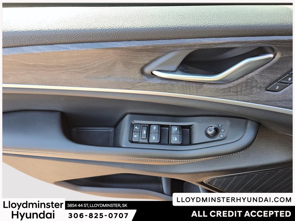 2024 Jeep Grand Cherokee Limited in Lloydminster, Saskatchewan - 15 - w1024h768px