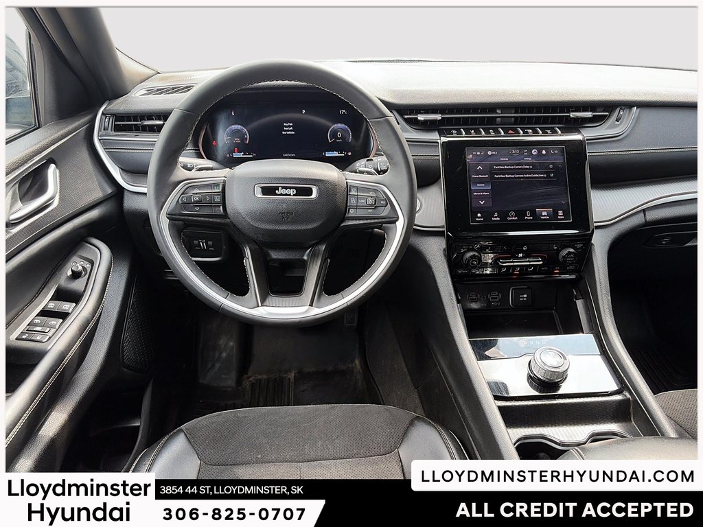 2024 Jeep Grand Cherokee Altitude in Lloydminster, Saskatchewan - 14 - w1024h768px