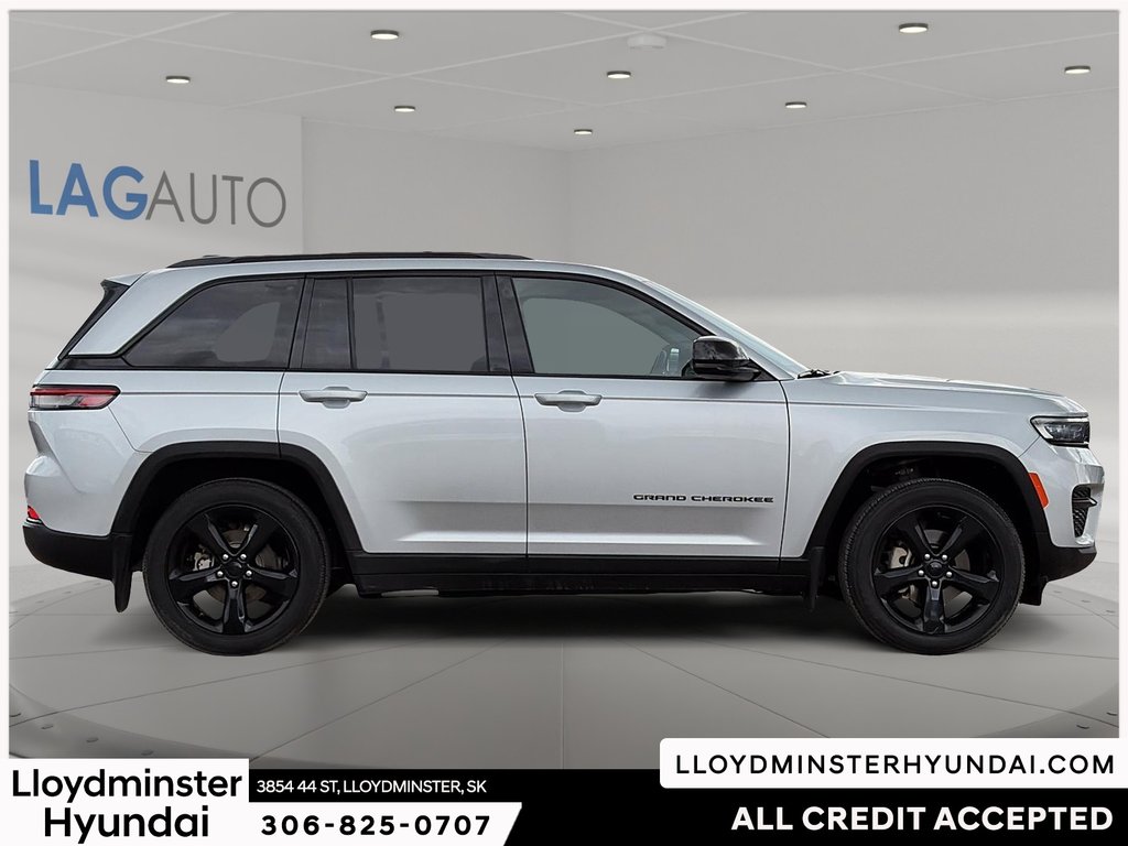 2024 Jeep Grand Cherokee Altitude in Lloydminster, Saskatchewan - 4 - w1024h768px
