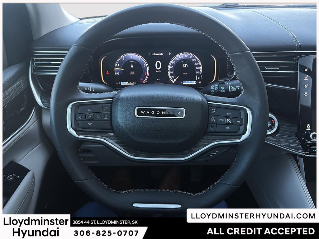 2022 Jeep Wagoneer Series II in Lloydminster, Saskatchewan - 18 - w1024h768px