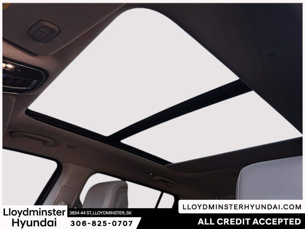 2022 Jeep Wagoneer Series II in Lloydminster, Saskatchewan - 25 - w1024h768px