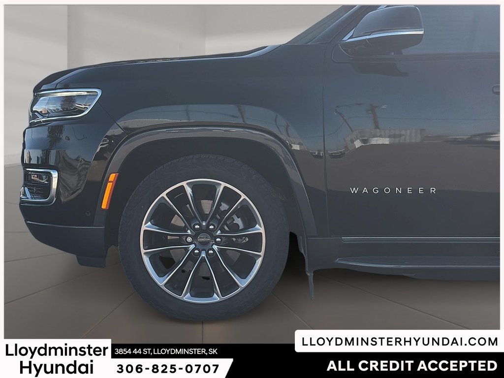 2022 Jeep Wagoneer Series II in Lloydminster, Saskatchewan - 11 - w1024h768px