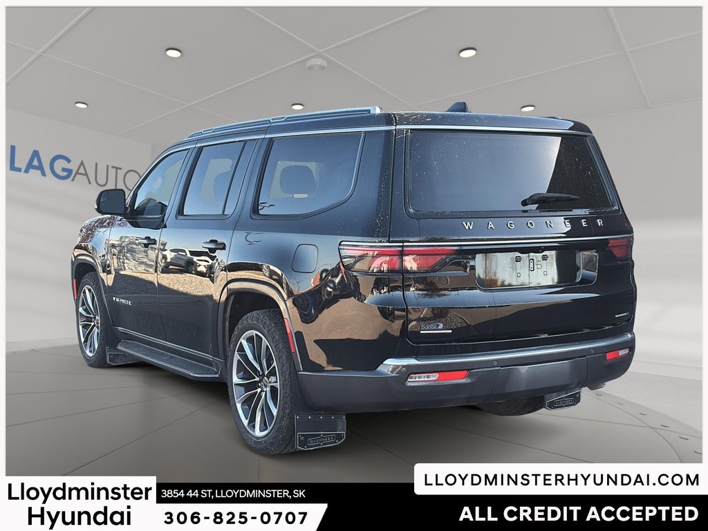 2022 Jeep Wagoneer Series II in Lloydminster, Saskatchewan - 7 - w1024h768px