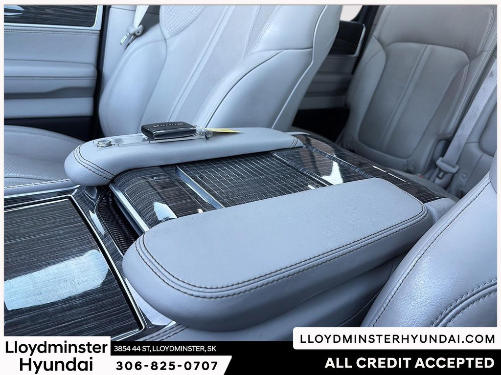2022 Jeep Wagoneer Series II in Lloydminster, Saskatchewan - 29 - w1024h768px