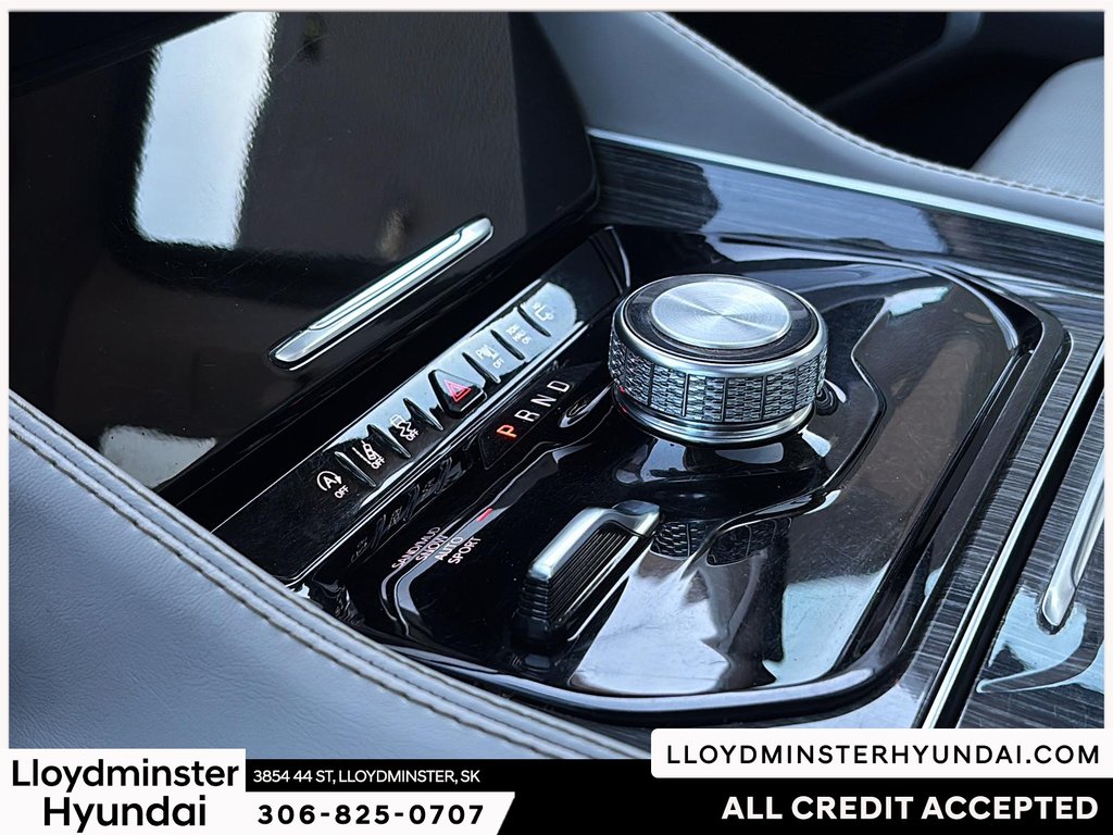 2022 Jeep Wagoneer Series II in Lloydminster, Saskatchewan - 21 - w1024h768px