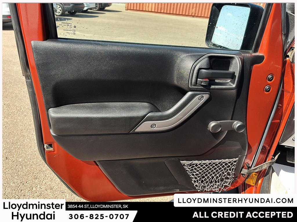 2014 Jeep Wrangler Sport in Lloydminster, Saskatchewan - 14 - w1024h768px