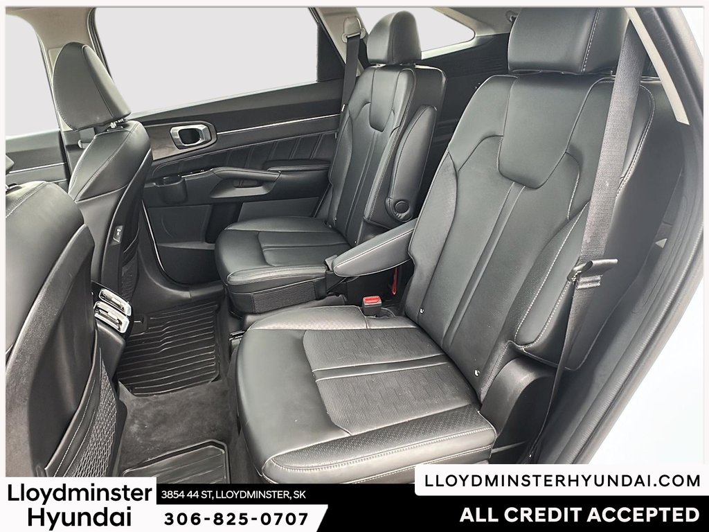 2025 Kia Sorento X-Line in Lloydminster, Saskatchewan - 22 - w1024h768px