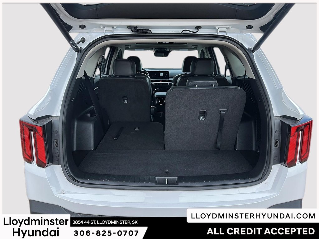 2025 Kia Sorento X-Line in Lloydminster, Saskatchewan - 9 - w1024h768px