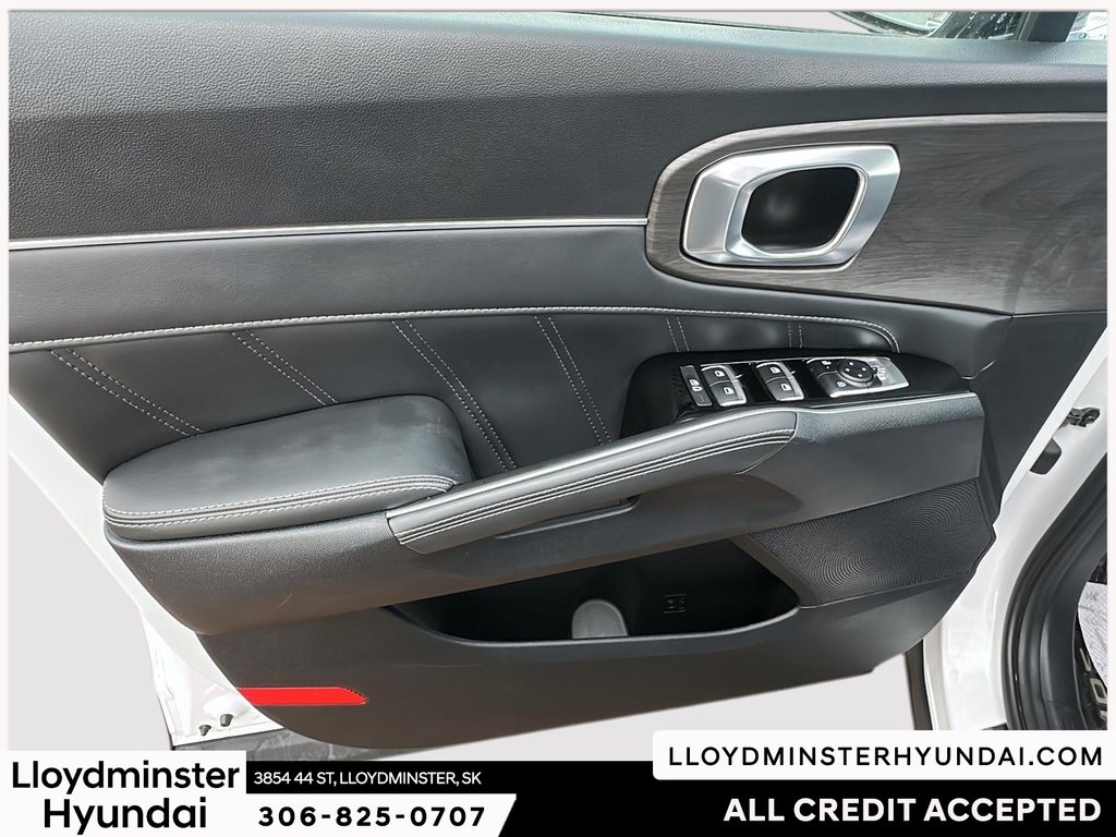 2025 Kia Sorento X-Line in Lloydminster, Saskatchewan - 13 - w1024h768px