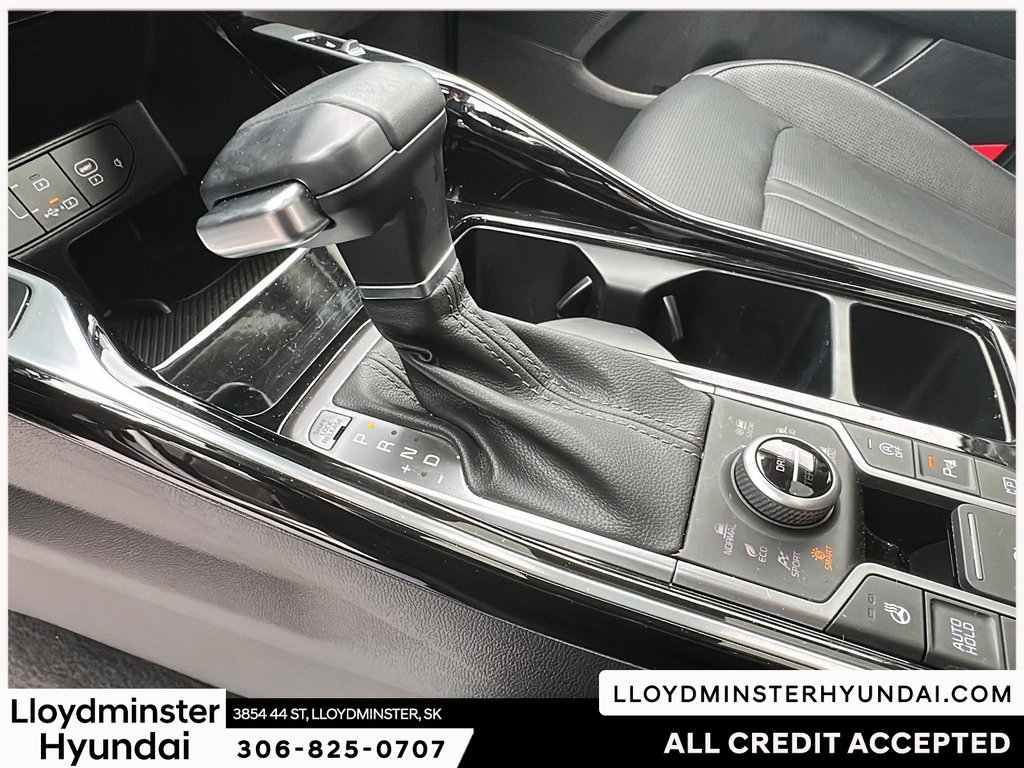 2025 Kia Sorento X-Line in Lloydminster, Saskatchewan - 17 - w1024h768px