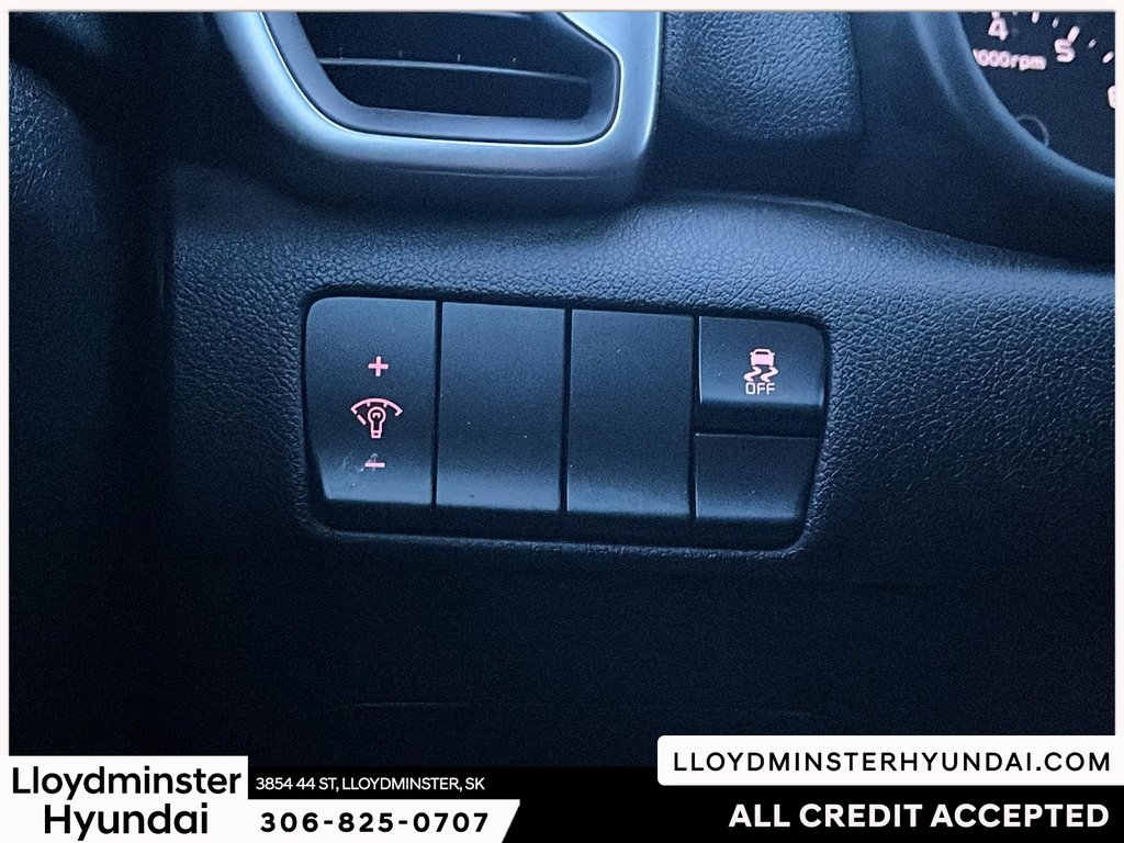 2018 Kia Sportage LX in Lloydminster, Saskatchewan - 18 - w1024h768px