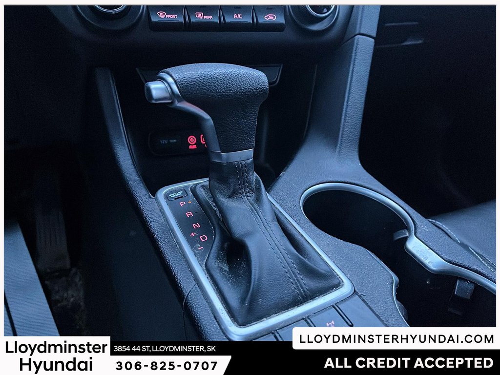 2018 Kia Sportage LX in Lloydminster, Saskatchewan - 17 - w1024h768px