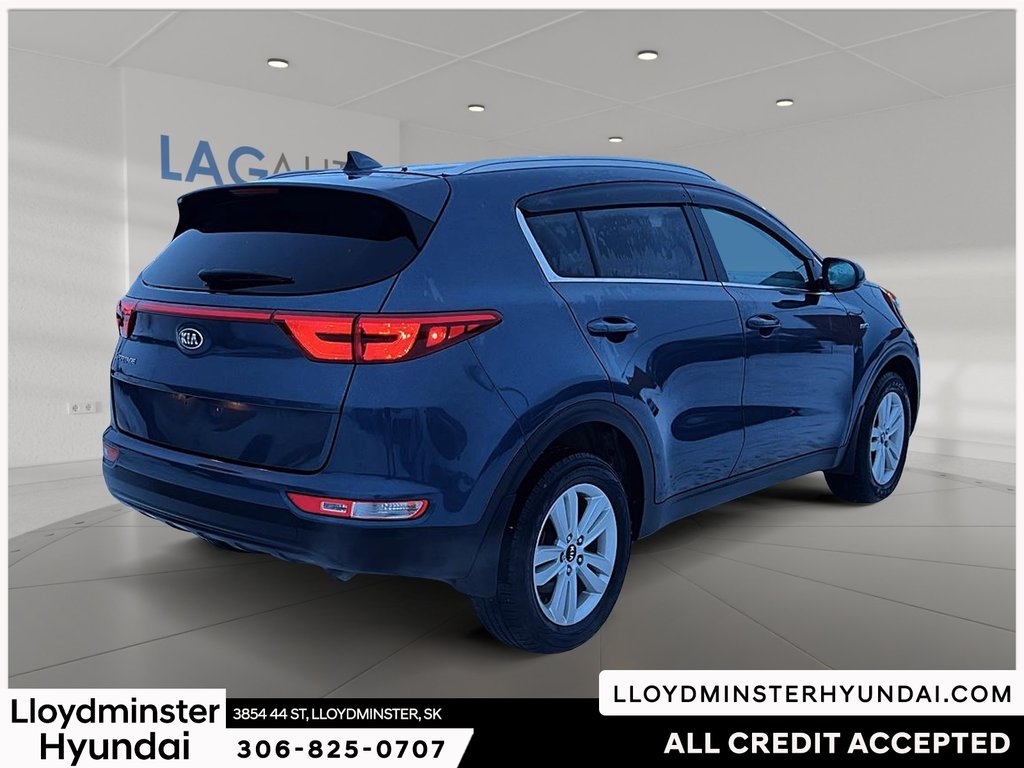 2018 Kia Sportage LX in Lloydminster, Saskatchewan - 5 - w1024h768px