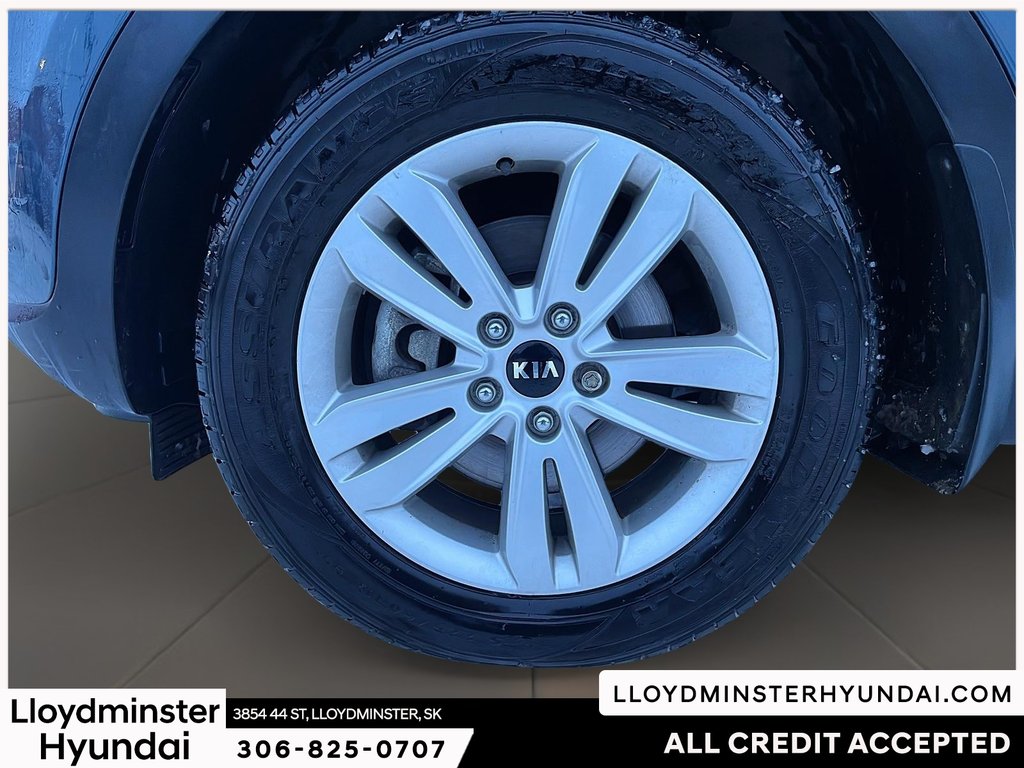 2018 Kia Sportage LX in Lloydminster, Saskatchewan - 10 - w1024h768px