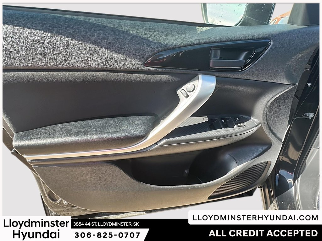 2022 Mitsubishi Eclipse Cross ES in Lloydminster, Saskatchewan - 13 - w1024h768px