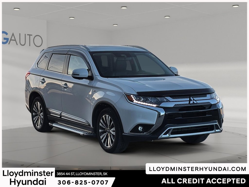 2020 Mitsubishi Outlander GT in Lloydminster, Saskatchewan - 3 - w1024h768px
