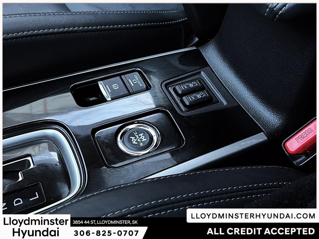 2020 Mitsubishi Outlander GT in Lloydminster, Saskatchewan - 24 - w1024h768px
