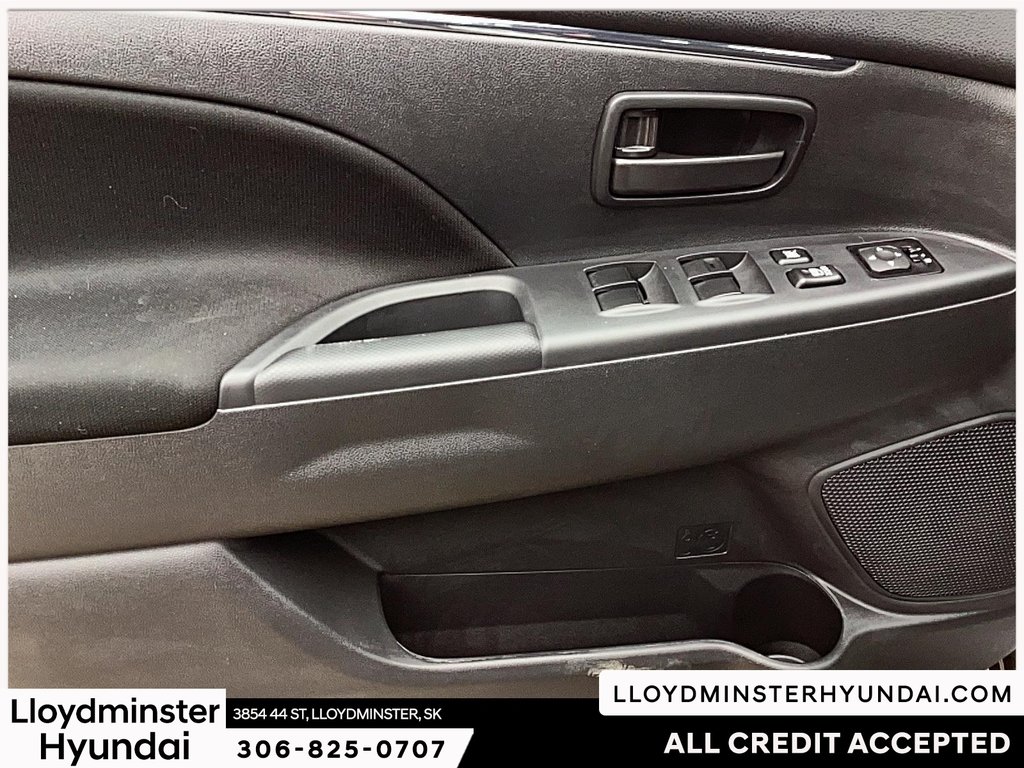 2024 Mitsubishi RVR ES in Lloydminster, Saskatchewan - 14 - w1024h768px