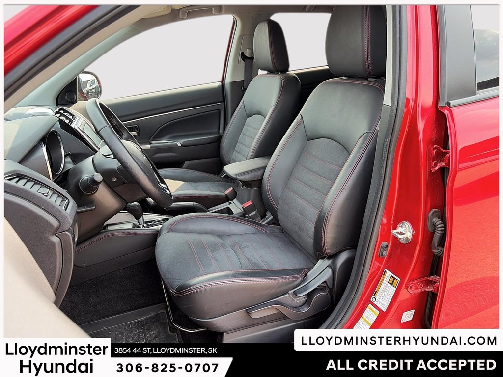 2024 Mitsubishi RVR GT in Lloydminster, Saskatchewan - 12 - w1024h768px