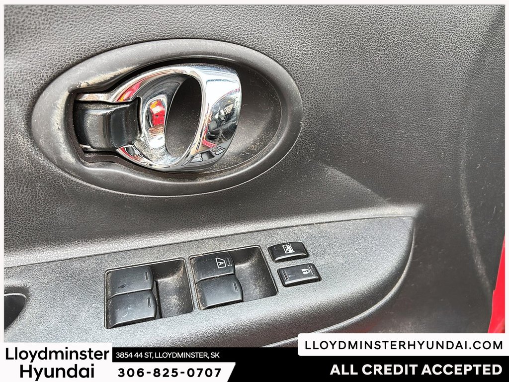 2018 Nissan Micra S in Lloydminster, Saskatchewan - 11 - w1024h768px