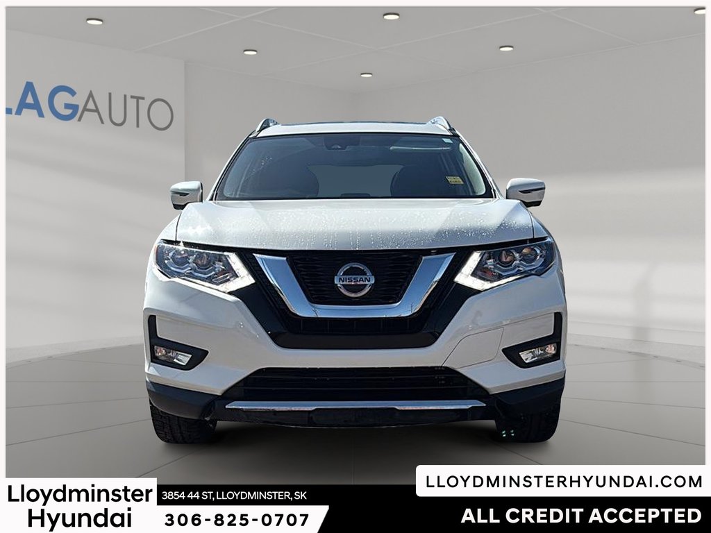 2018 Nissan Rogue SL in Lloydminster, Saskatchewan - 2 - w1024h768px