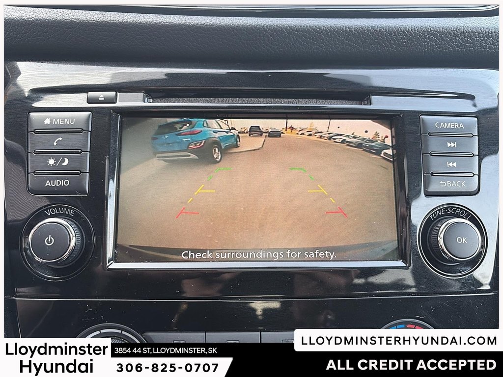 2019 Nissan Rogue SV in Lloydminster, Saskatchewan - 22 - w1024h768px