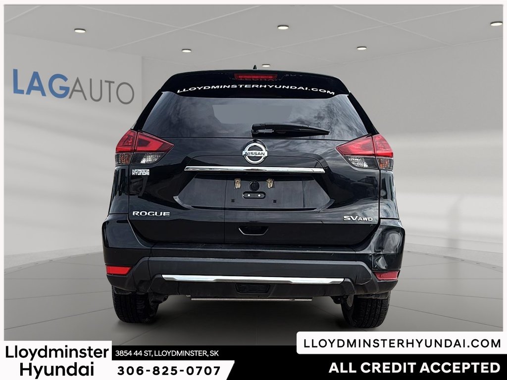 2019 Nissan Rogue SV in Lloydminster, Saskatchewan - 7 - w1024h768px
