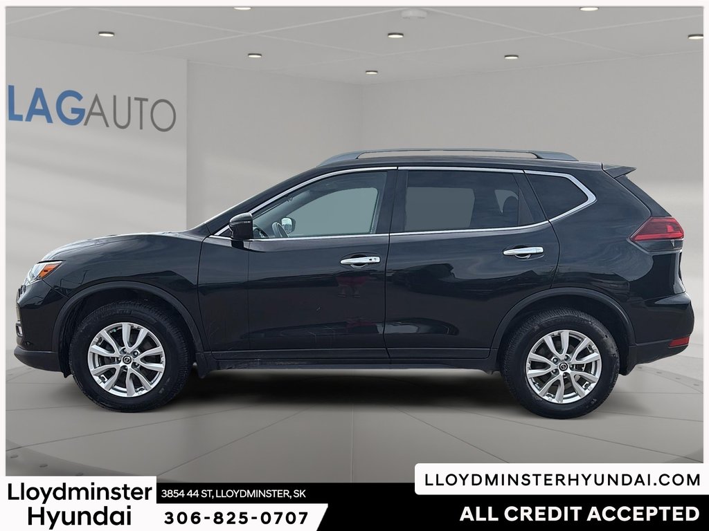 2019 Nissan Rogue SV in Lloydminster, Saskatchewan - 9 - w1024h768px