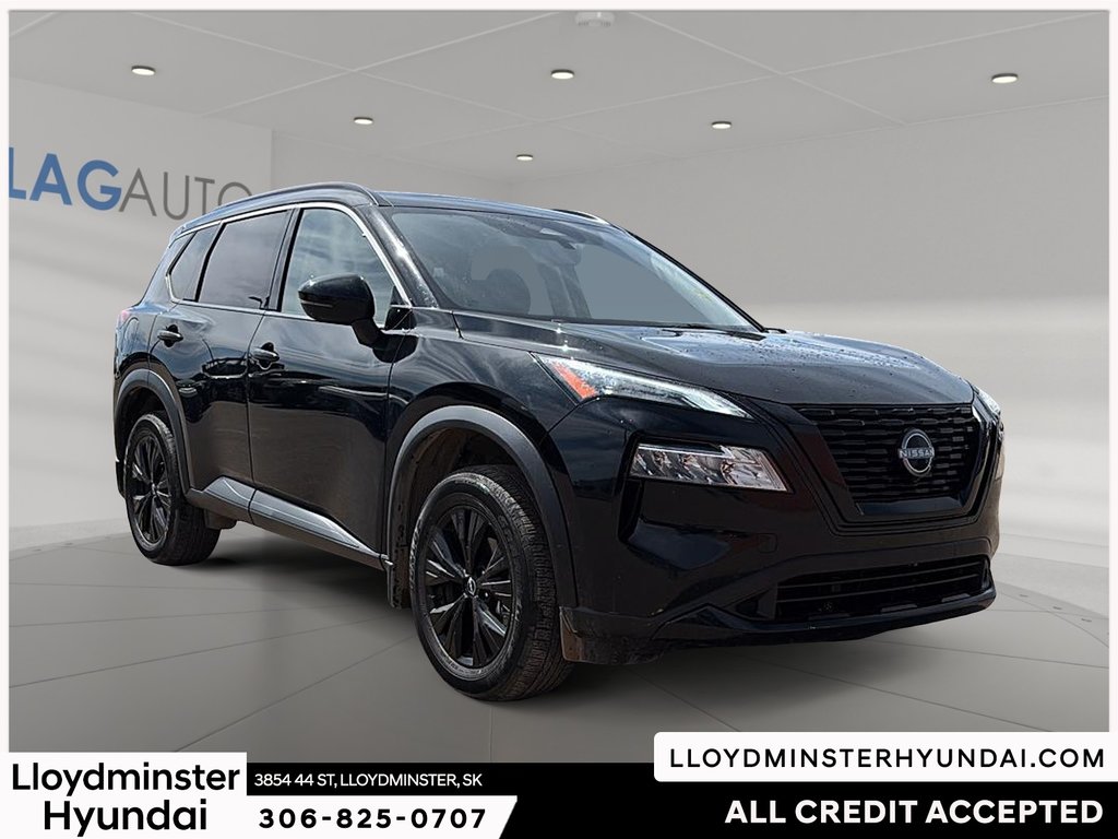 2023 Nissan Rogue SV Midnight Edition in Lloydminster, Saskatchewan - 3 - w1024h768px