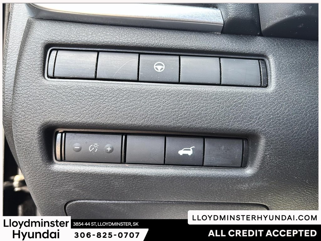 2023 Nissan Rogue SV Midnight Edition in Lloydminster, Saskatchewan - 19 - w1024h768px