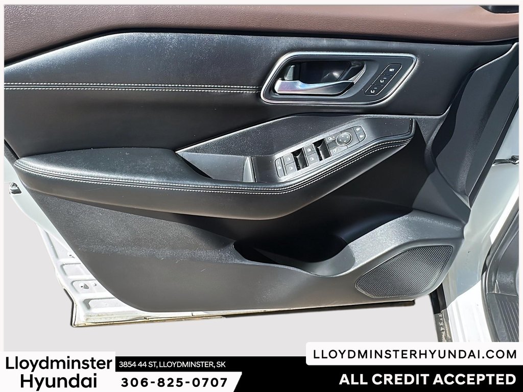 2023 Nissan Rogue Platinum in Lloydminster, Saskatchewan - 13 - w1024h768px