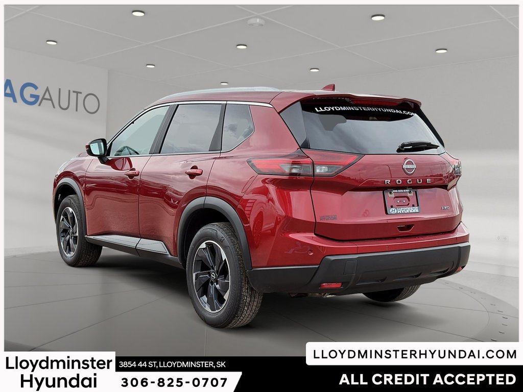 2025 Nissan Rogue SV in Lloydminster, Saskatchewan - 7 - w1024h768px