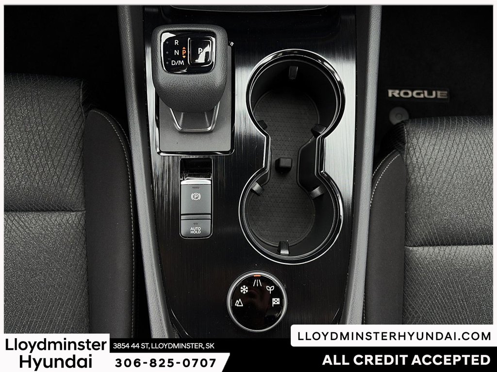 2025 Nissan Rogue SV in Lloydminster, Saskatchewan - 19 - w1024h768px
