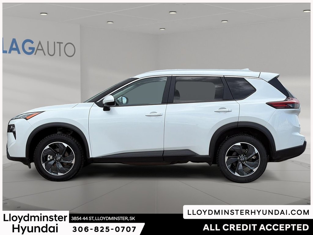 2025 Nissan Rogue SV in Lloydminster, Saskatchewan - 8 - w1024h768px