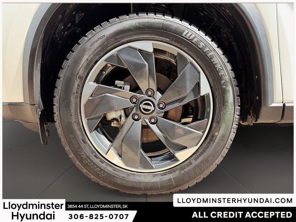 2025 Nissan Rogue SV in Lloydminster, Saskatchewan - 10 - w1024h768px