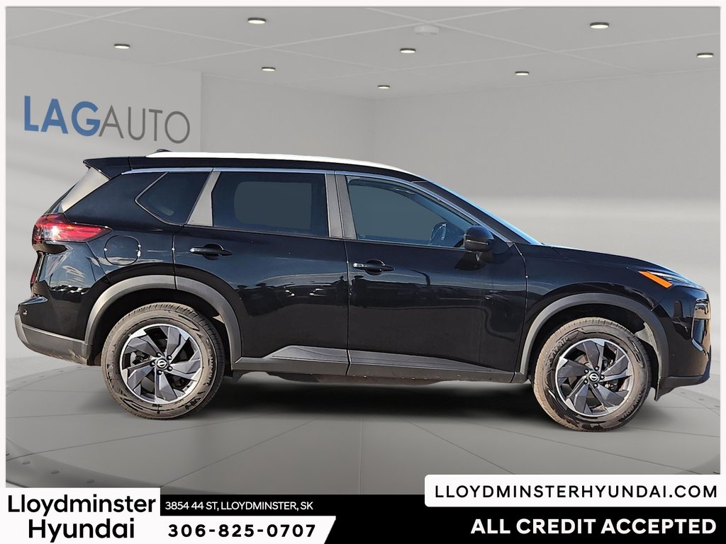 2025 Nissan Rogue SV in Lloydminster, Saskatchewan - 4 - w1024h768px