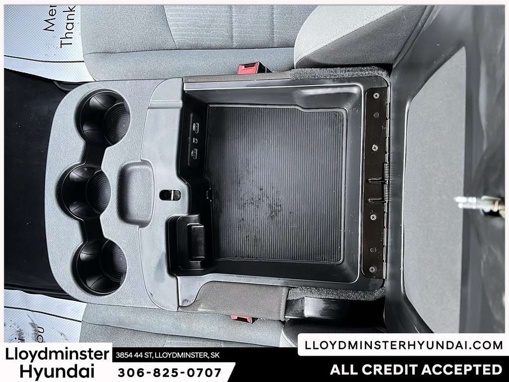 2022 Ram 1500 Classic SLT in Lloydminster, Saskatchewan - 14 - w1024h768px